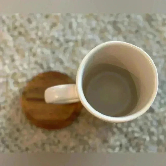 Rae Dunn “GOOD MORNIN’” coffee mug with topper - Picture 3 of 5